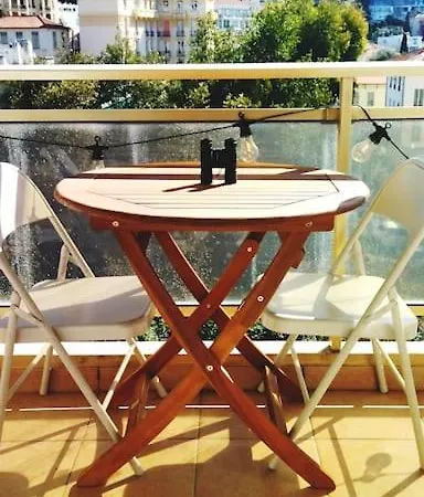 Apartment A 4 Minutes De La Dans Le Quartier Nice