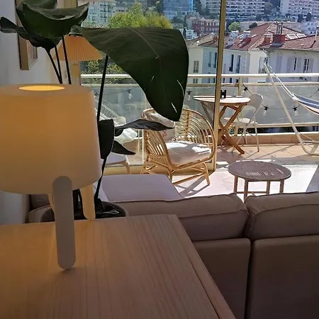A 4 Minutes De La Dans Le Quartier * 니스